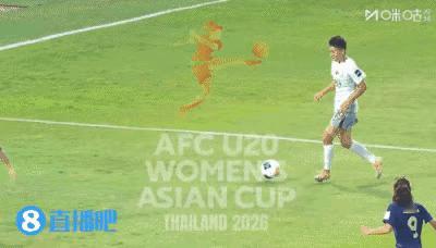 漏判中国队点球，中国队进球被误判越位，中国U20女足对阵泰国队的比赛，主裁判与边