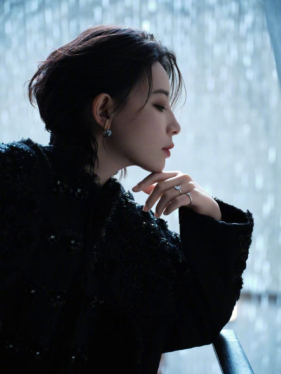 李斯丹妮 今日REDGAL活动，一身Juana Martín S/S 2026 