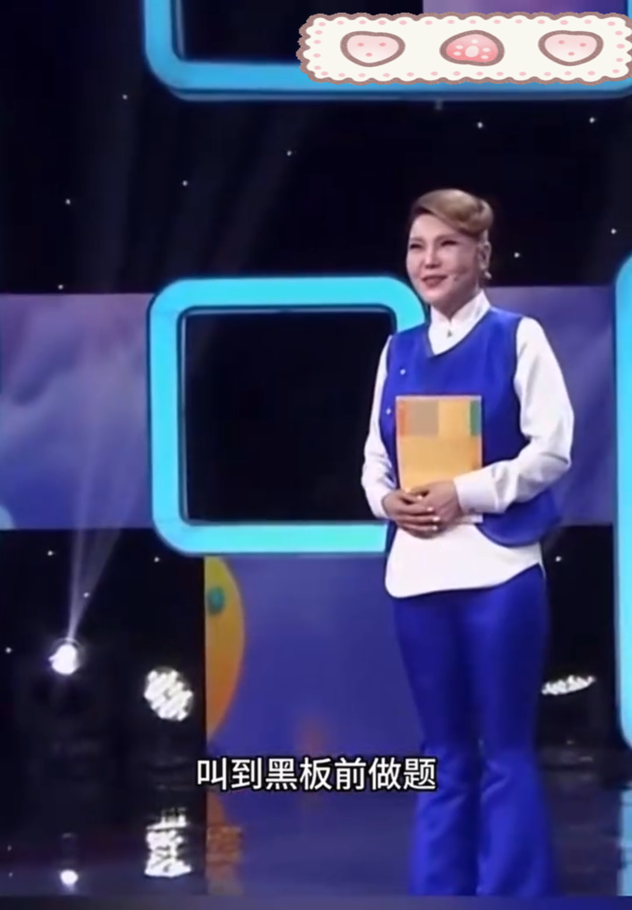 乌兰图雅回应邮政型歌手称号乌兰图雅直面邮政歌手梗，坦然说清来龙去脉，奔波途中始终