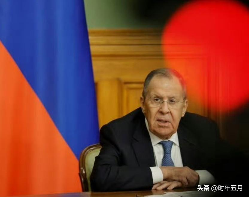 俄罗斯外长拉夫罗夫对波斯湾各国外长说：把你们的国家拖入别人的战争是不可接受的
