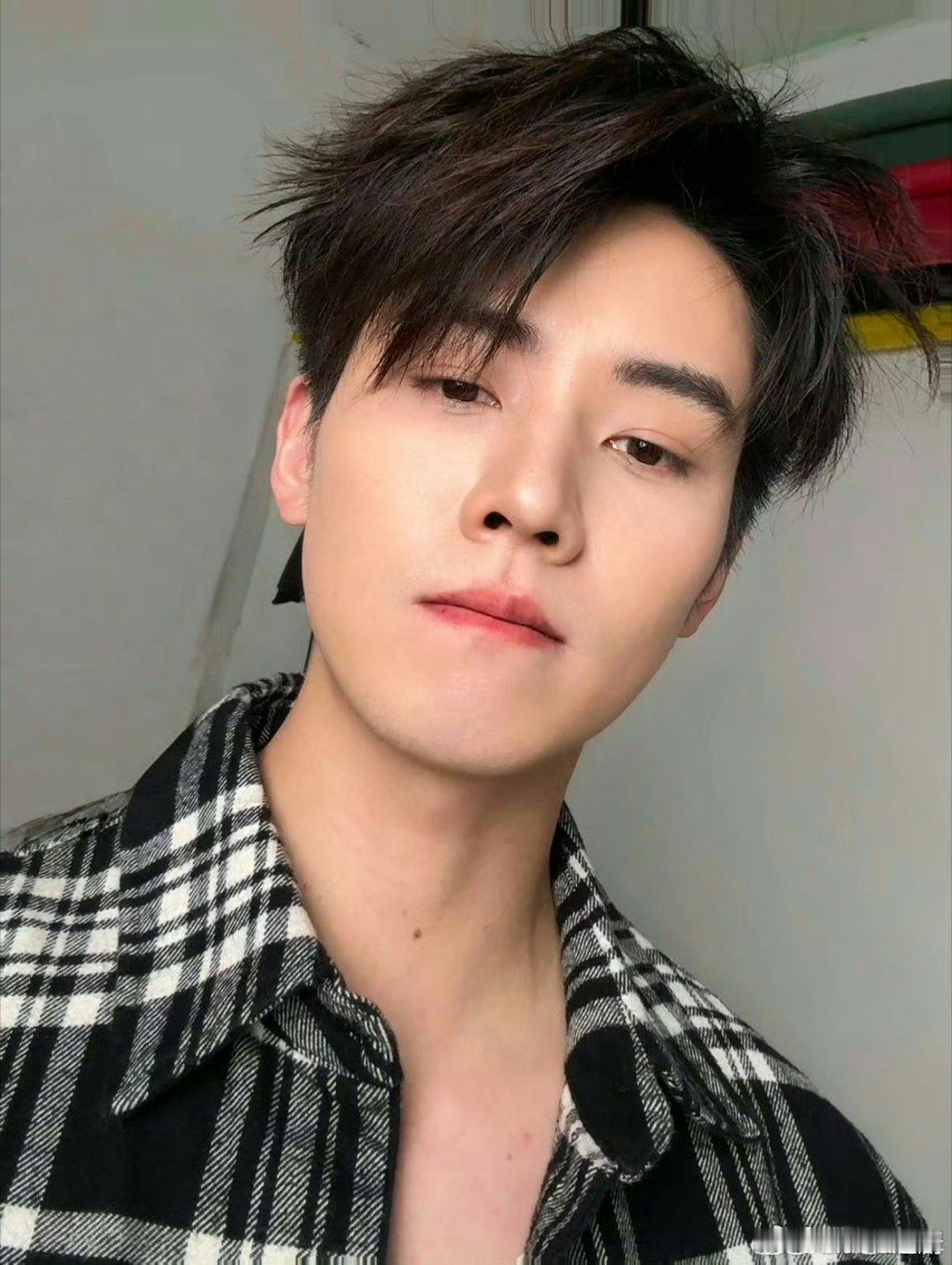 任豪主演只此江湖梦 任豪主演的新剧太让人期待啦！林少辞这个角色简直就是为他量身定