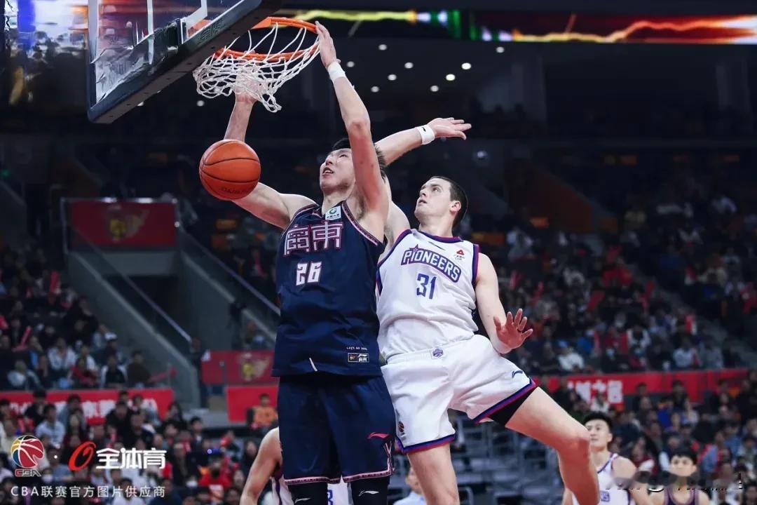 常规赛今晚收官，广东宏远或输球！
CBA常规赛第三阶段，广东宏远十二连胜，成为全