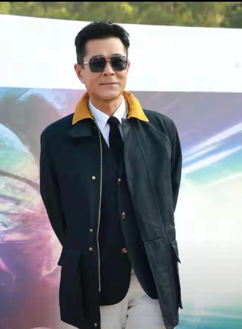 古天乐在电影版《寻秦记》宣传现场“发飙”啦！活动现场，TVB女记者问了个“电影等