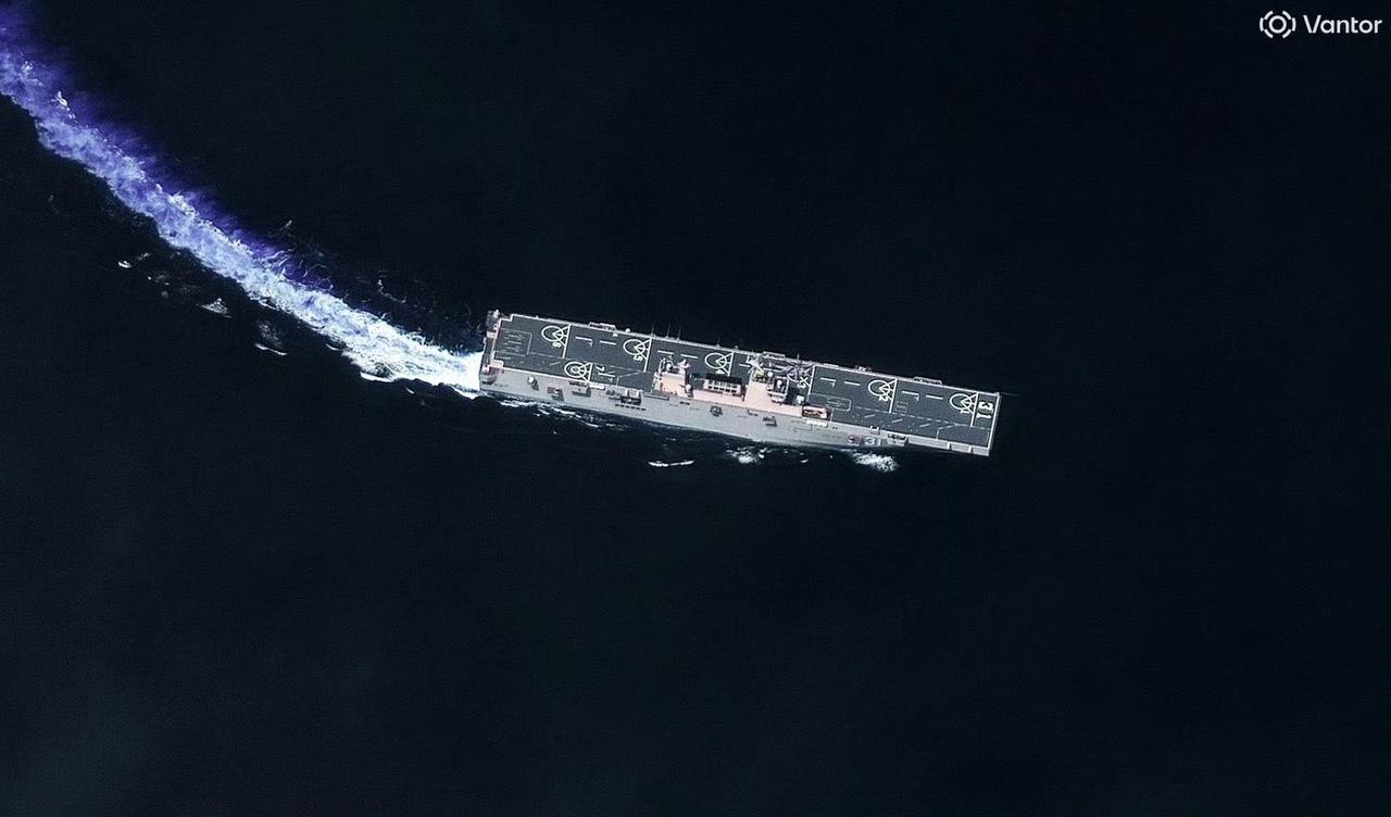 这4艘军舰(海下有无潜艇未知)是去堵日本和澳大利亚、印度洋的航道了？！南海在战时