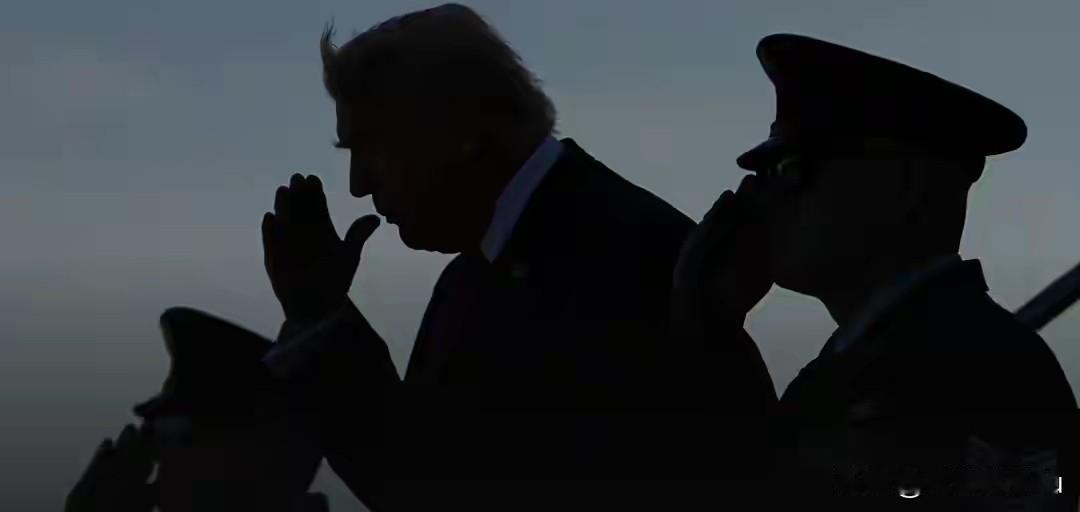 再一再二不再三，特朗普是幸运的躲过两次枪手袭击，但是特朗普的幸运恐怕也到此为止了