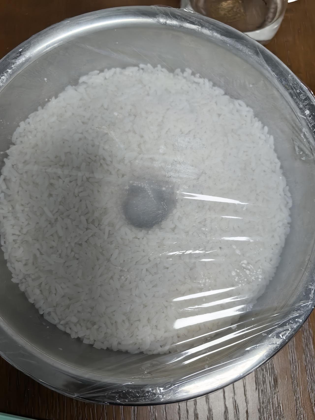 看这个样子，肯定能做成的。
你们做过米酒吗