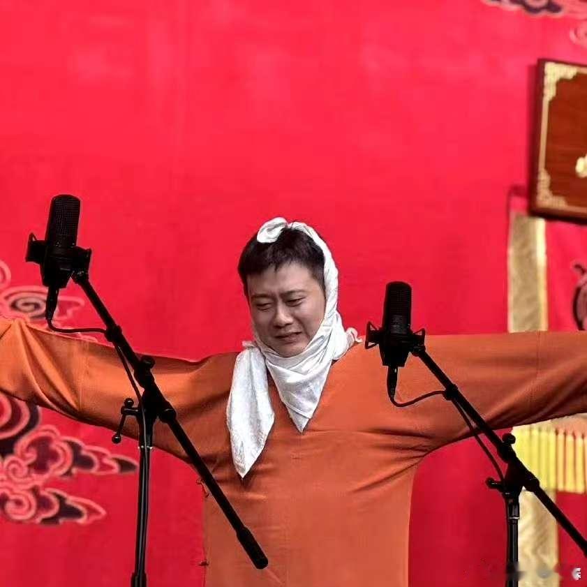 于谦年会抽奖负债二十万  这年会简直绝了！德云社用最省钱的方式，创造了最大的欢乐