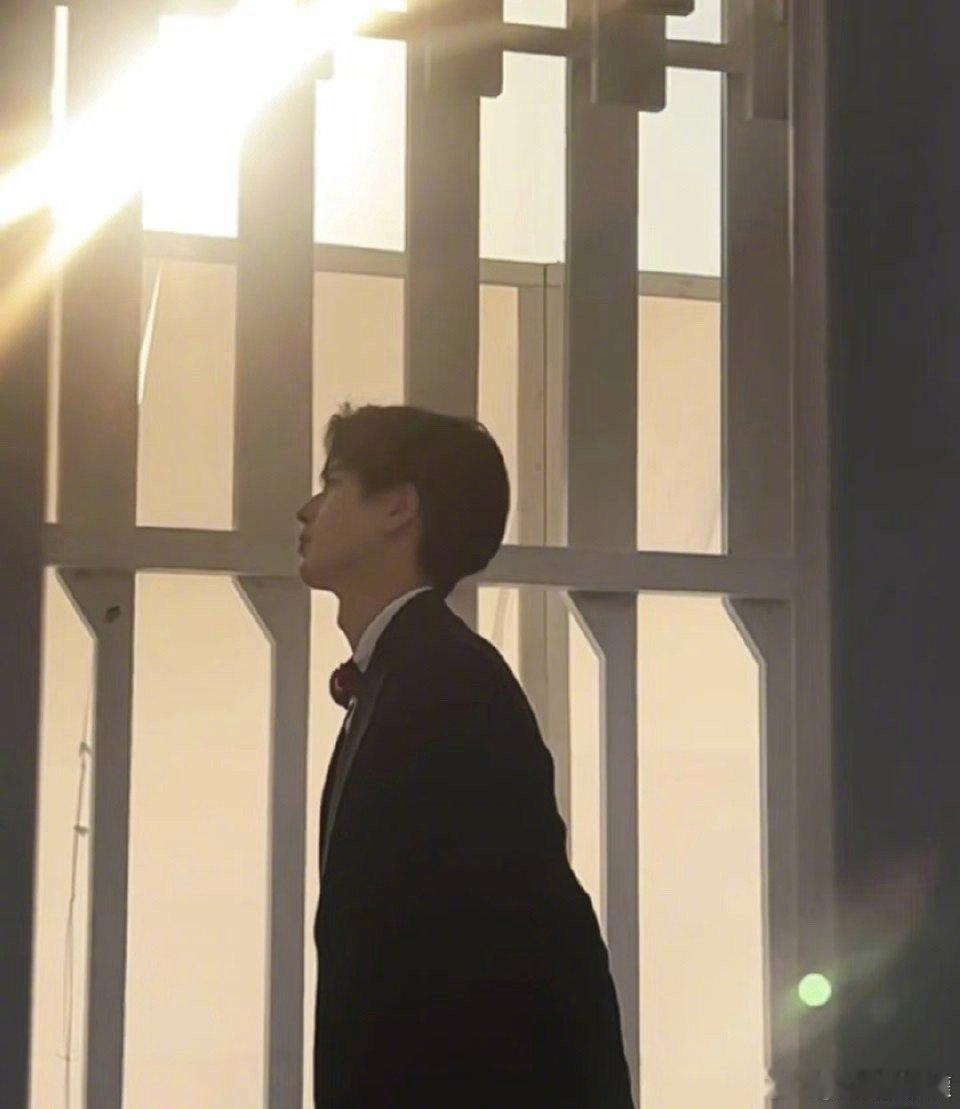 张凌赫哥哥也太man了吧！｜张凌赫