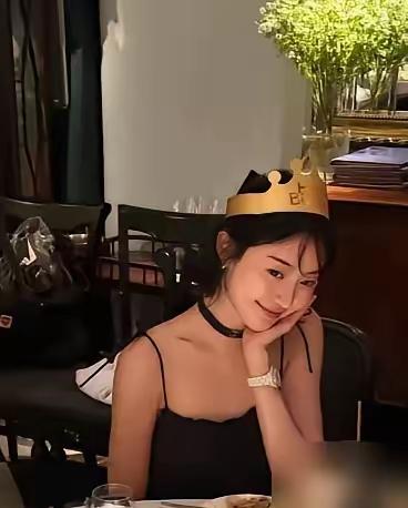纪凌尘终于认栽！耗前任八年，如今带韩国女友见家长🔥
 
提起纪凌尘，大家总会想