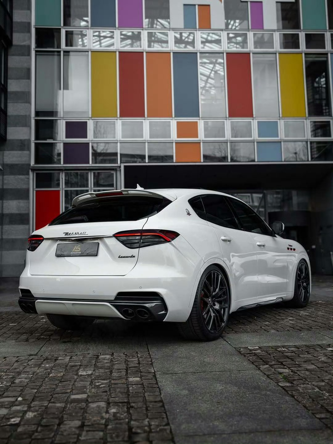 玛莎拉蒂 Levante Trofeo 