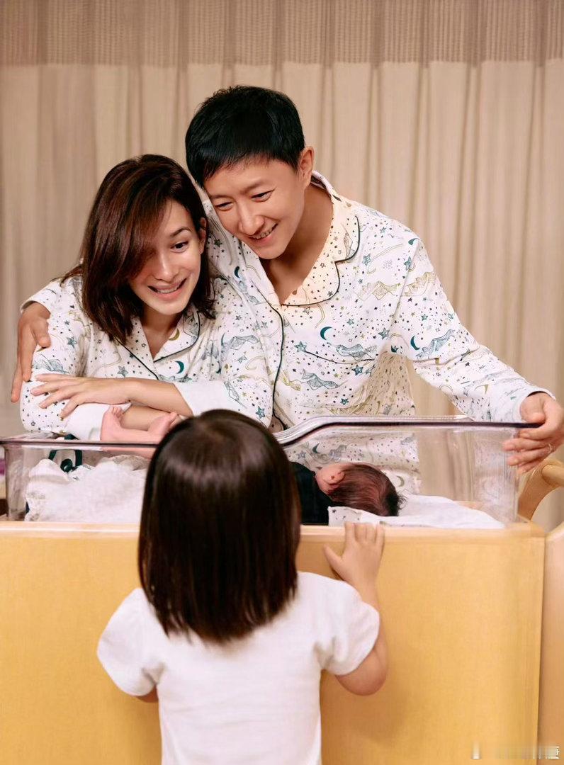 爸爸当家5长沙路透爸爸当家《爸爸当家》第五季在长沙开拍啦，魏晨回归、韩庚新加盟，