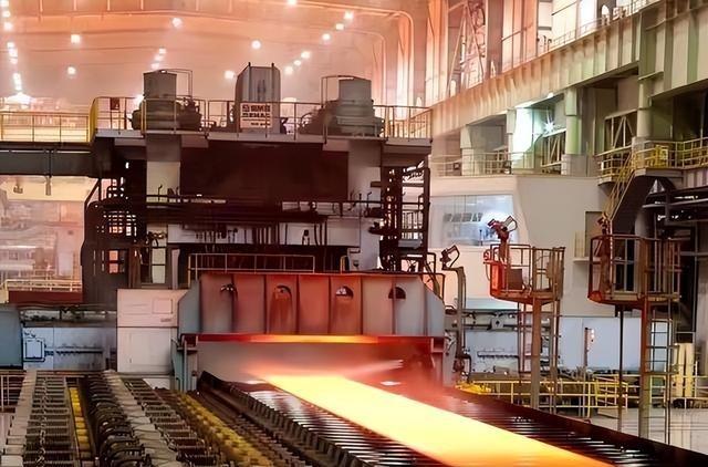 未服役航母早已大面积生锈，中国制造能力遭质疑，专家：另有原因

大家看到福建舰下