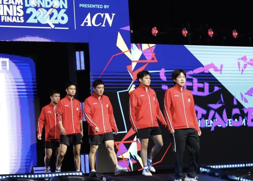 王楚钦是国乒71年来首个左手男单冠军 1数据领跑国乒新世纪4队长近日，国乒男队教