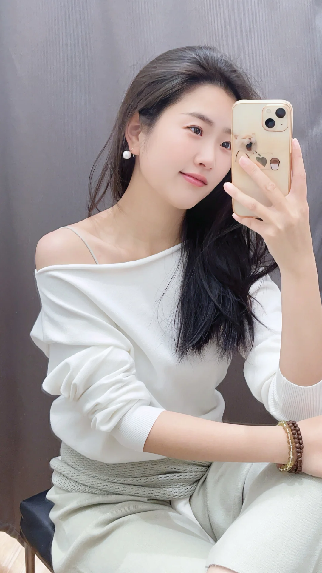 简约高级的白，今天是温柔的白～