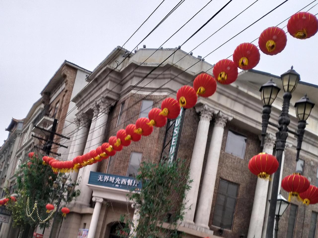 我的小姑夫今天凌晨永远离开了这个世界，年仅50岁！
     一进腊月感觉的肚子