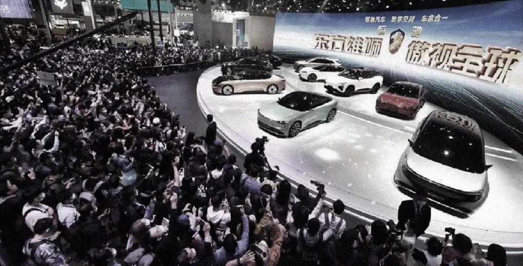 许家印的造车梦：千亿投入，一场破碎的转型幻梦
 
曾经喊出“3‑5年成为全球规模