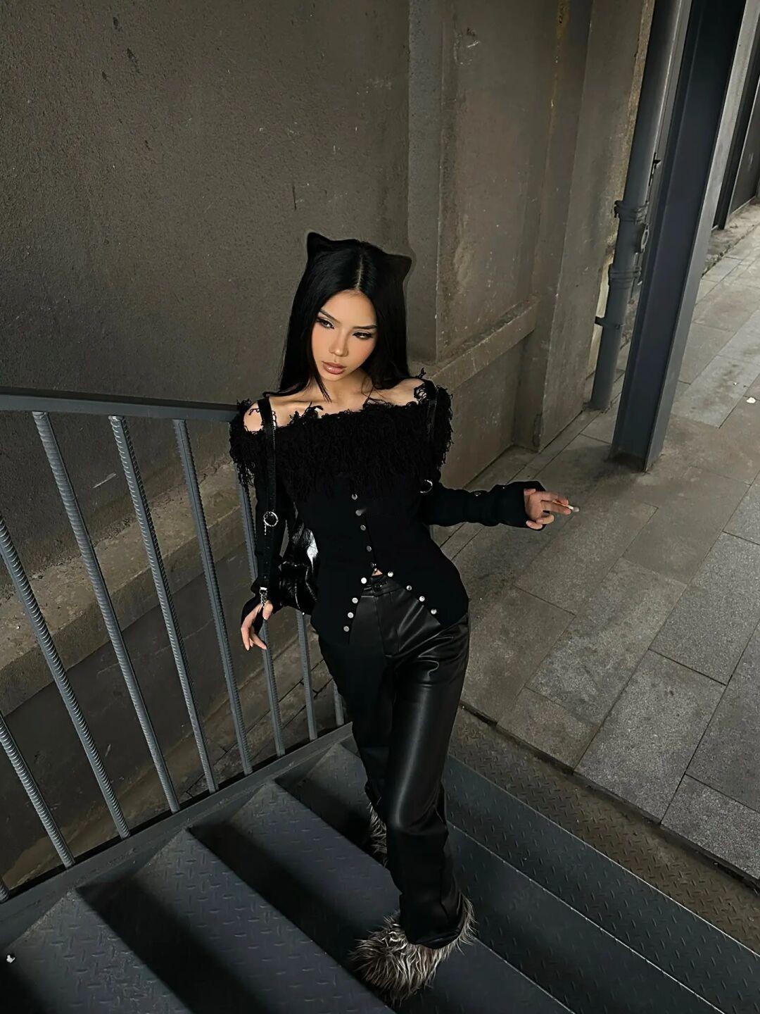 🐈‍⬛‧₊˚叛逆小猫⋆☆₊⁺🐾