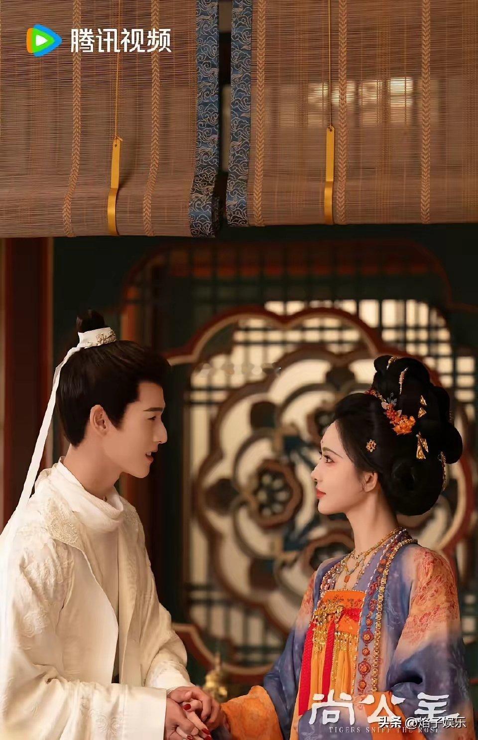 李昀锐高奢代言到手！他属于被买股挺明显的流量生，《九重紫》大爆之后商务代言拿到手