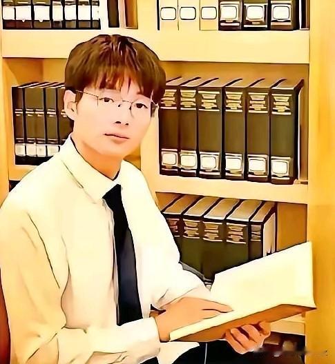 “蛰大”这种货色人家玩的是“仕途”，而走的不可能是学术路线。你们在年龄和是不是博