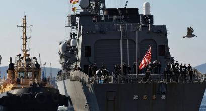 日本抗议并要求中国撤回将20家日本企业列入出口管制清单。同一天，日防卫相小泉进次