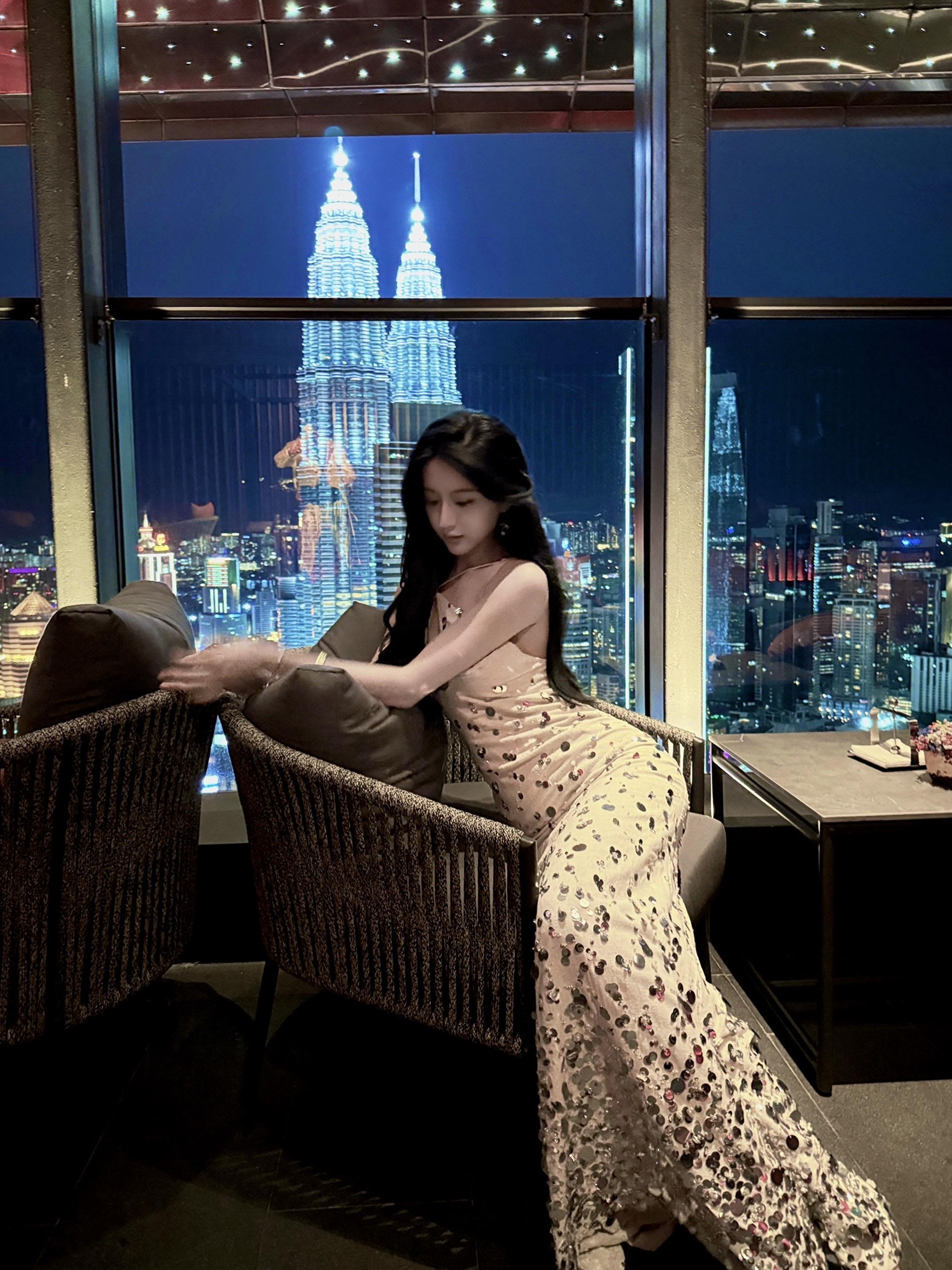 我无心博弈 只想着安安稳稳的 享受这越来越少的青春