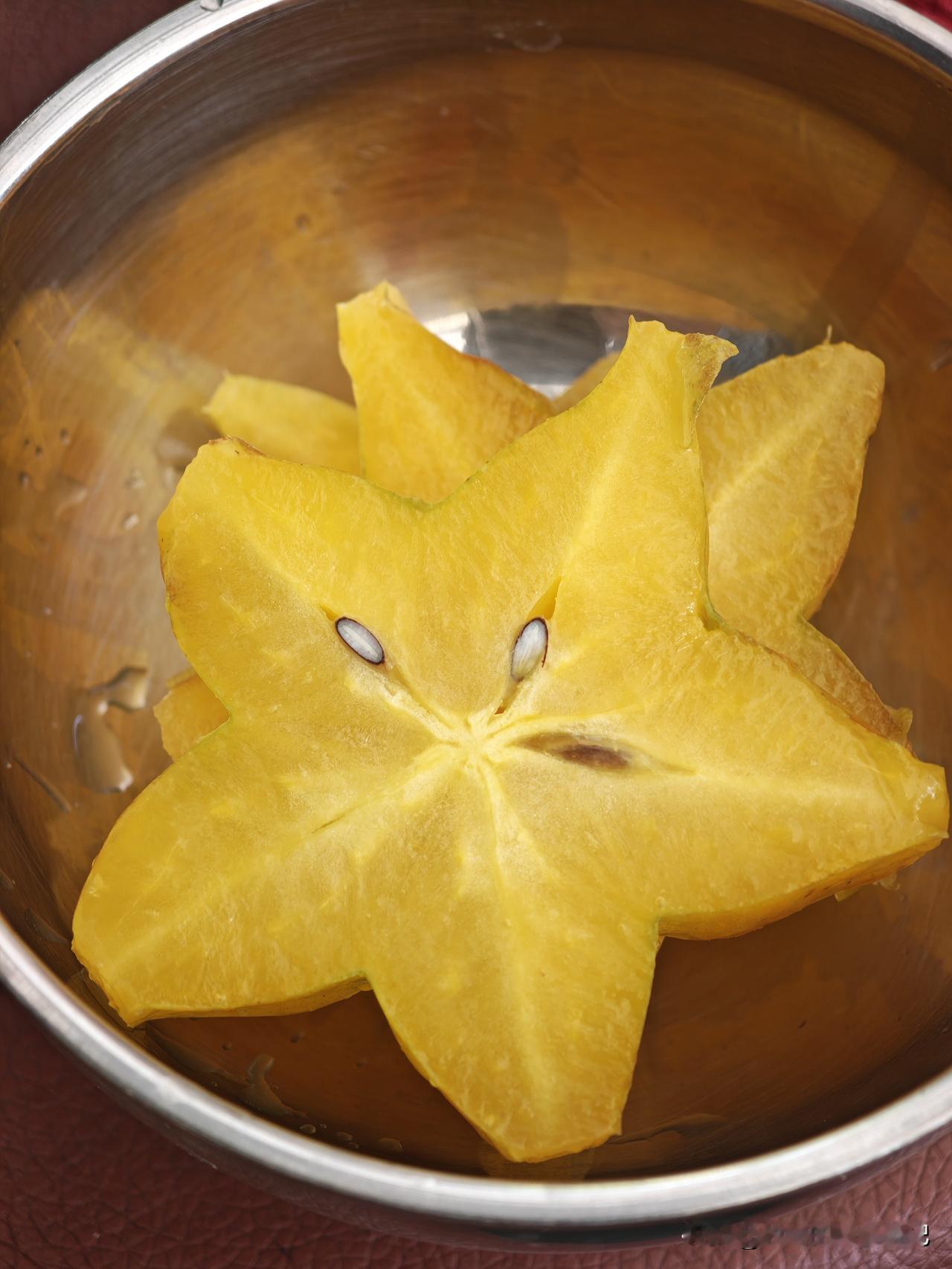 记录我的2026这个水果不错哦，很爱国哦[爱慕][爱慕]