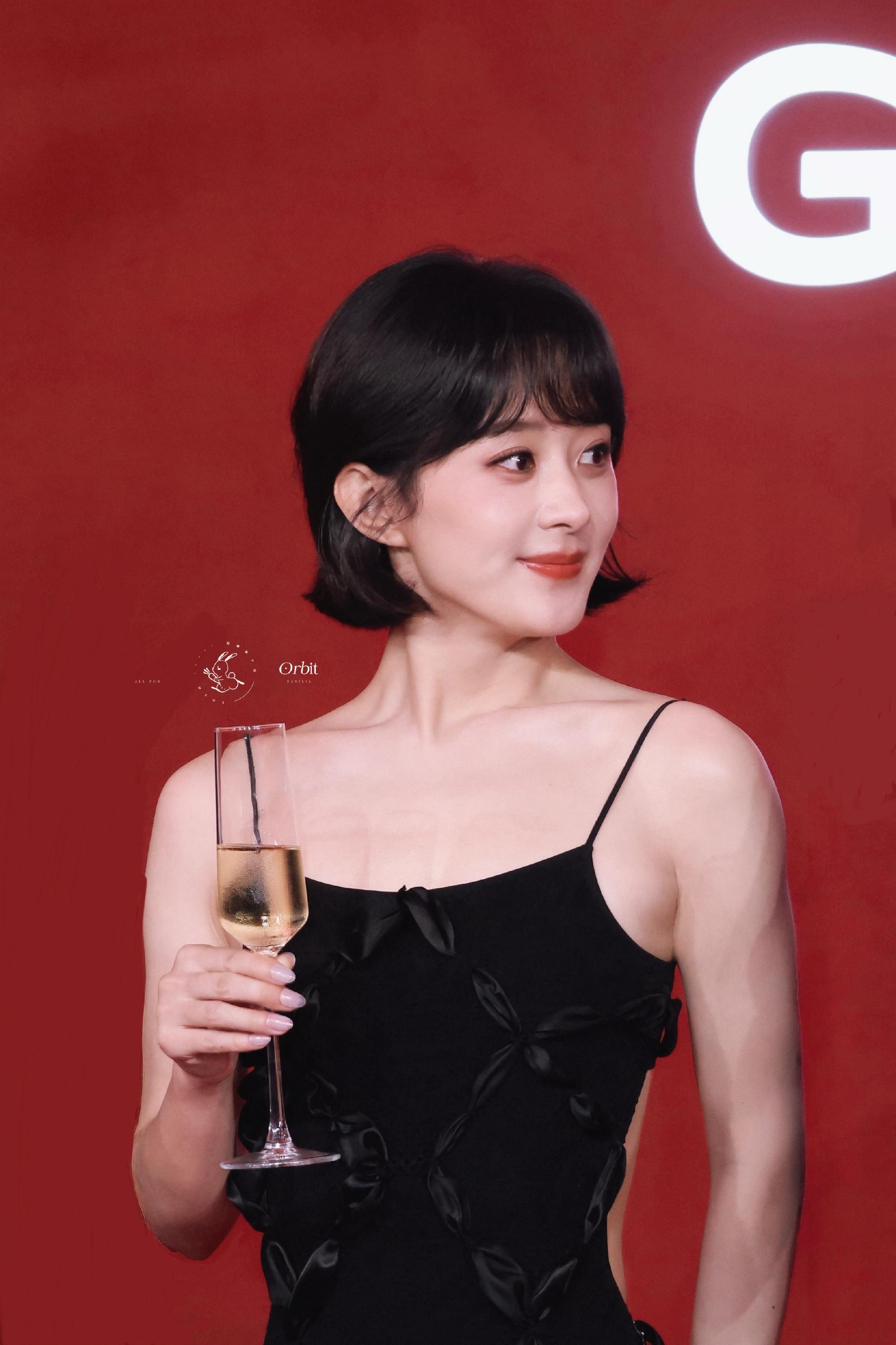 赵丽颖电影澎湖海战 zly赵丽颖黄和娘“满天辉映的不止星光 还有你眼中的星河鹭起