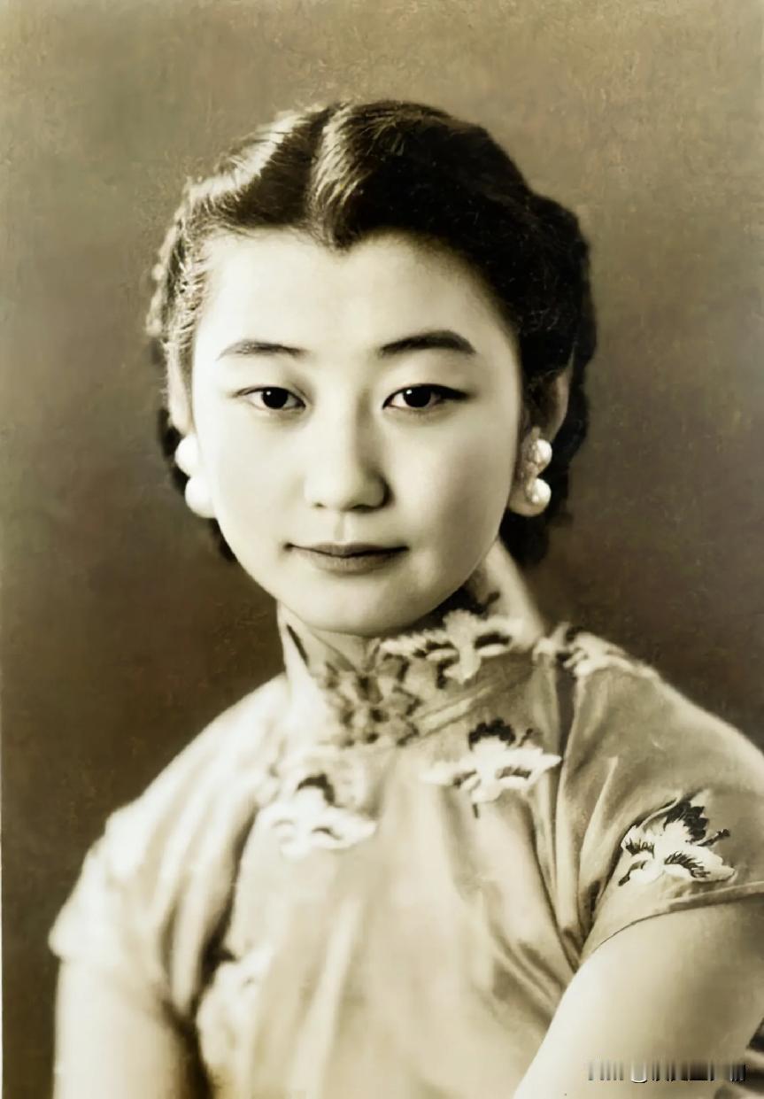 2003年，养老院有一个90岁老太太被一口水饺噎死了，工作人员在收拾遗物时，赫然