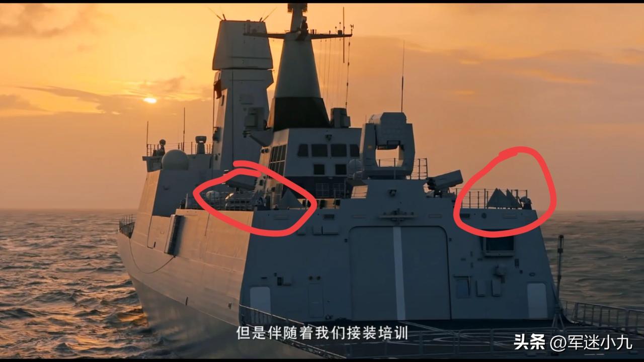 被惊到了！054B最新画面居然展示重大细节，暗示隐身性能达到新高度？

最近一期