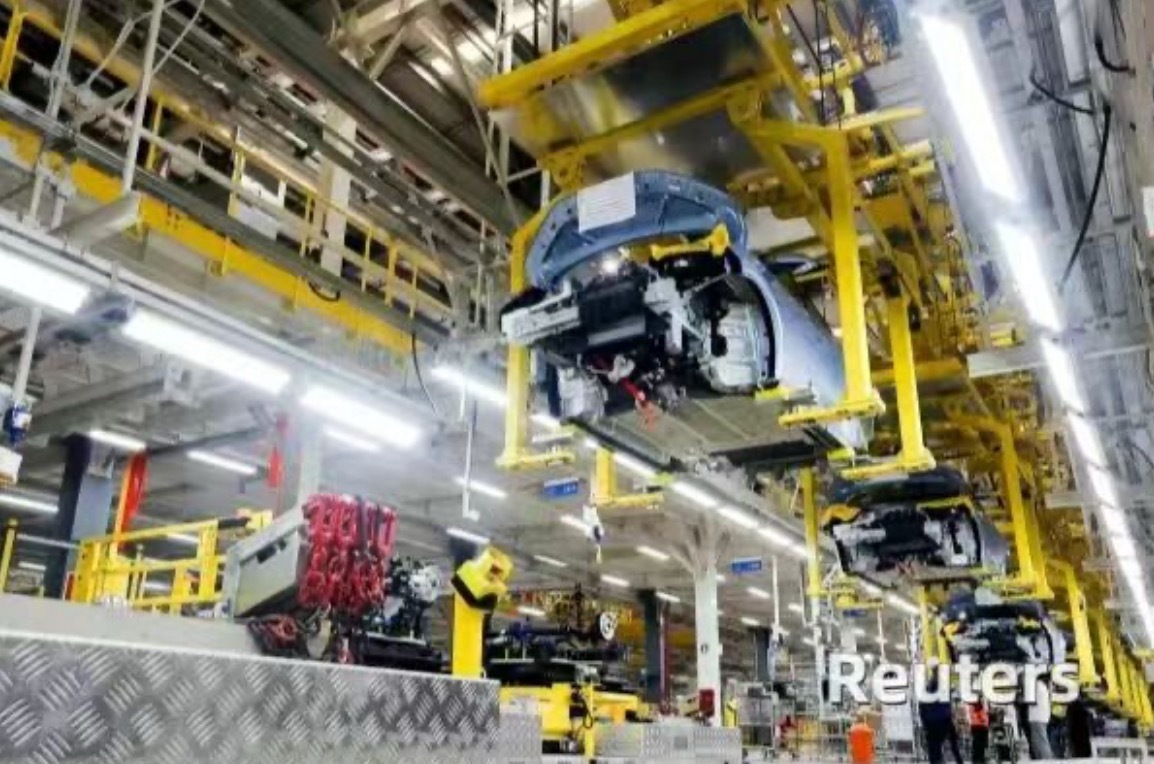 比亚迪 据外媒报道， 巴西劳工部4月6日将比亚迪列入“黑名单”，该名单列出了将工