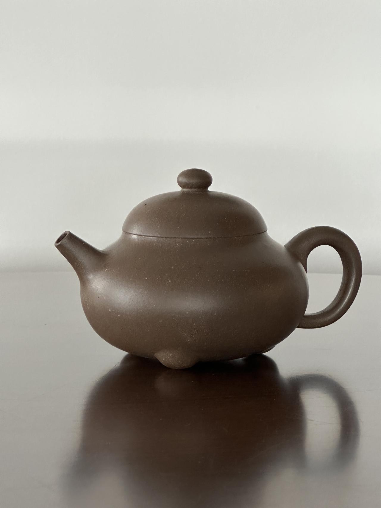 在老夏的茶圈里，基本上没有丈母娘思维，我们都可以通过“董宇辉”现象明白以下几点：