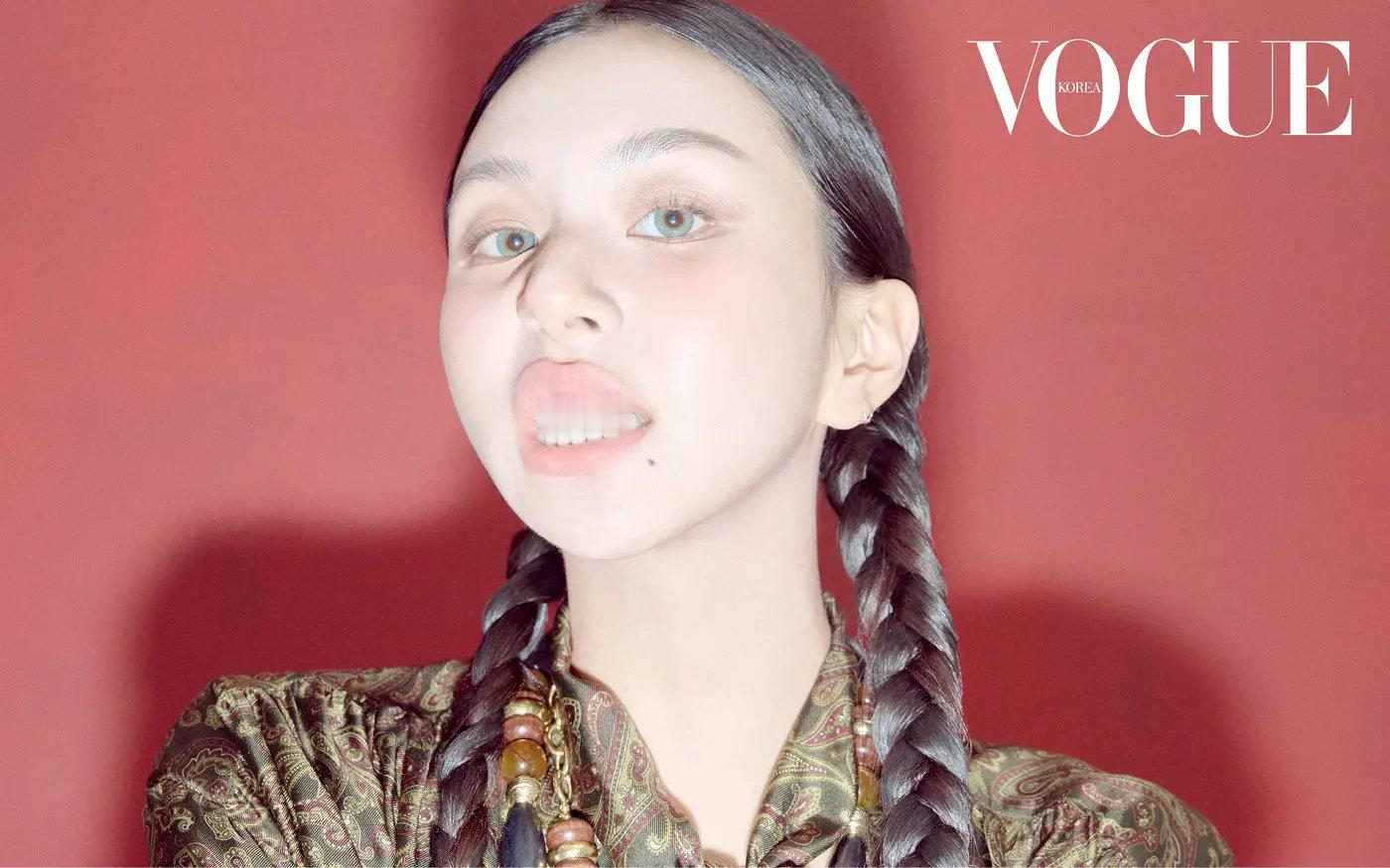 孙彩瑛 x Saint LaurentVOGUE KOREA March 202