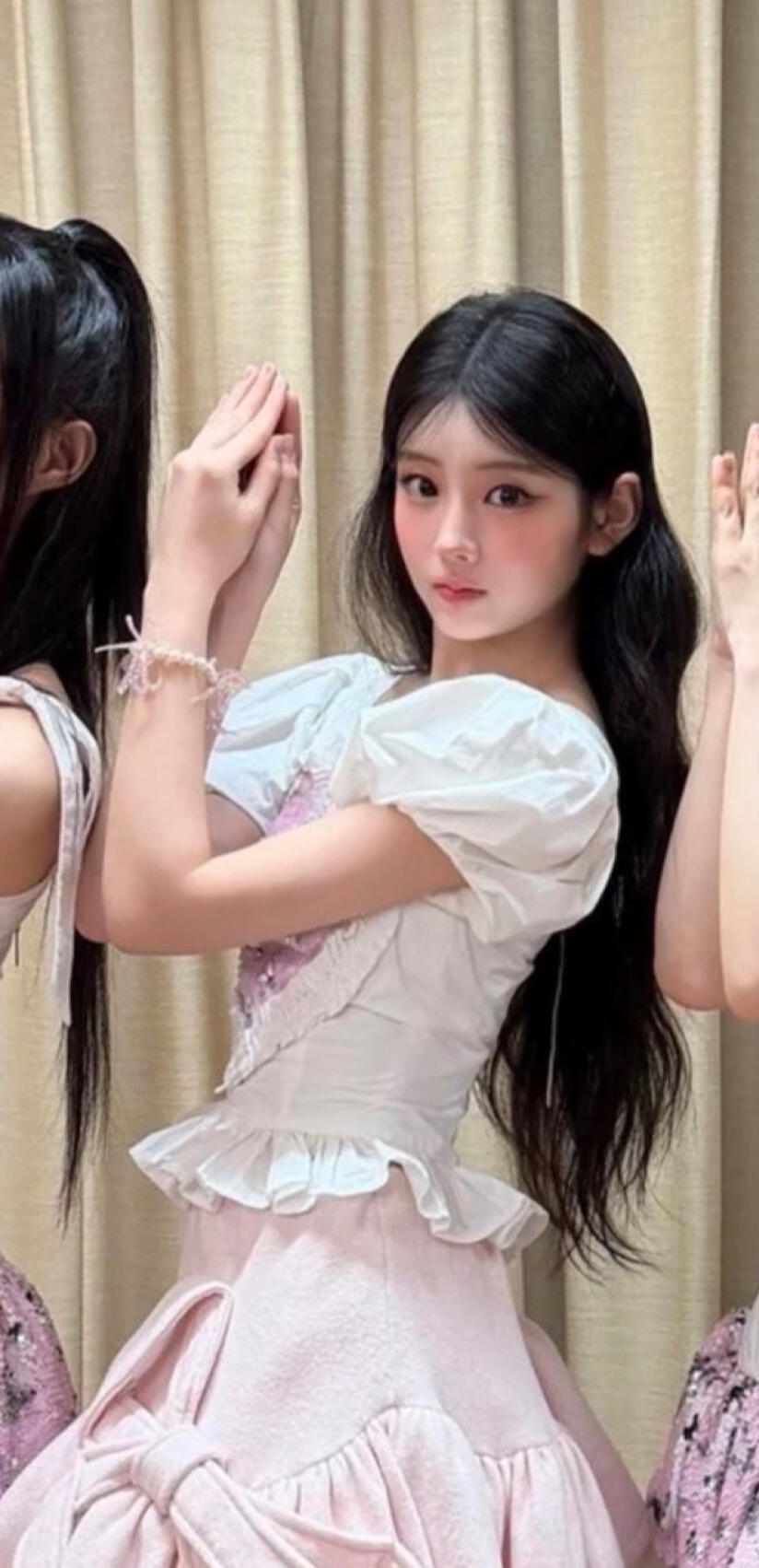 hybe女团合作曲 【李沅禧】和果冻体bjd完美适配的精致小脸蛋 