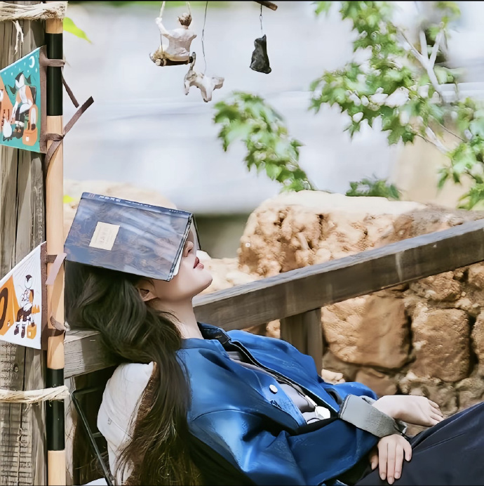 ໑ຼₒ₂₆很缓解我内耗的一句话：“放下占有欲，享受使用权”。人生就是一场体验，没