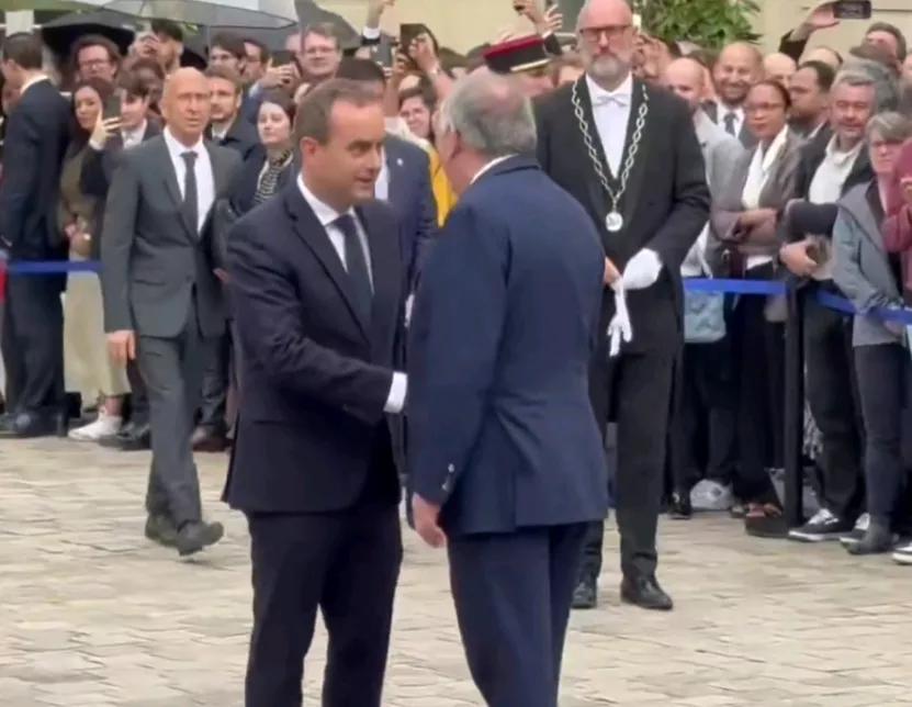 《费加罗报》报道，当地时间2日，法国国民议会宣布，由于赞成票不足，由勒科尔尼总理