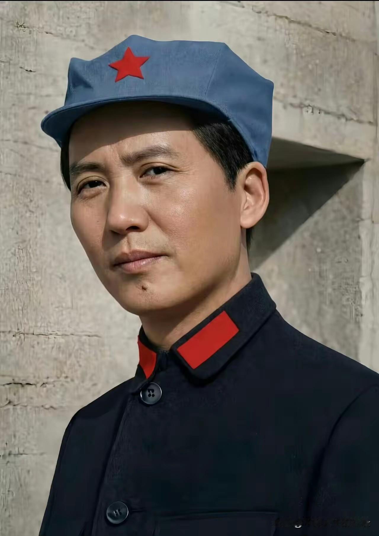 遵义会议挽救了党，挽救了红军，挽救了中国革命，结束了以王明，博古为代表的左倾错误