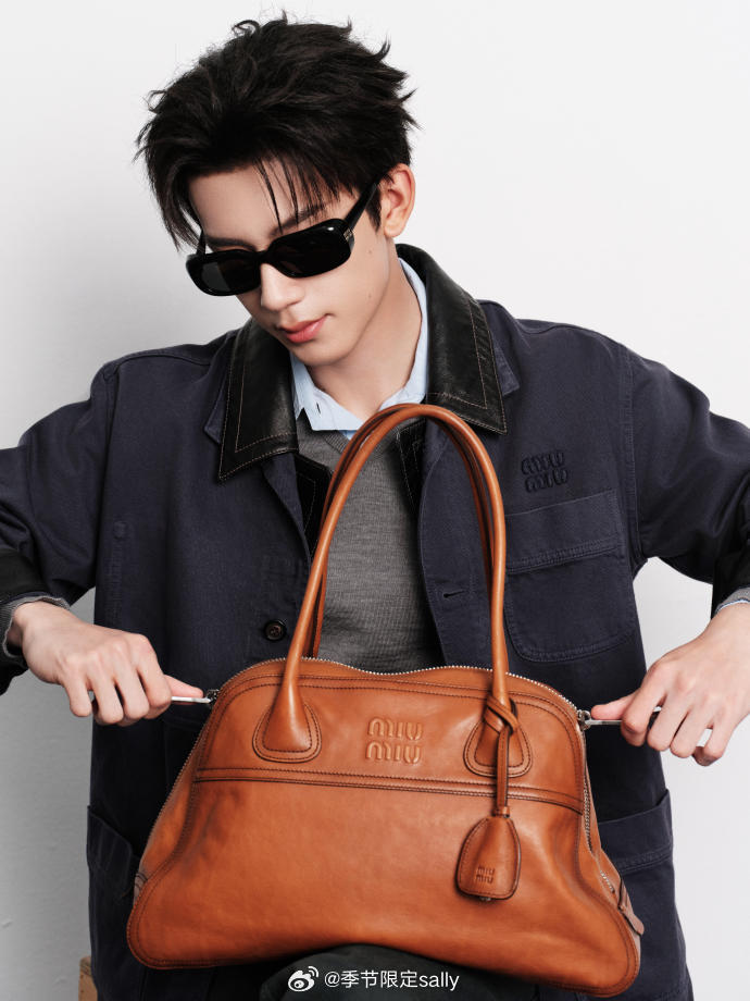 林沐然miumiu大片，逐玉配角红利已吃上还是挺适配的 