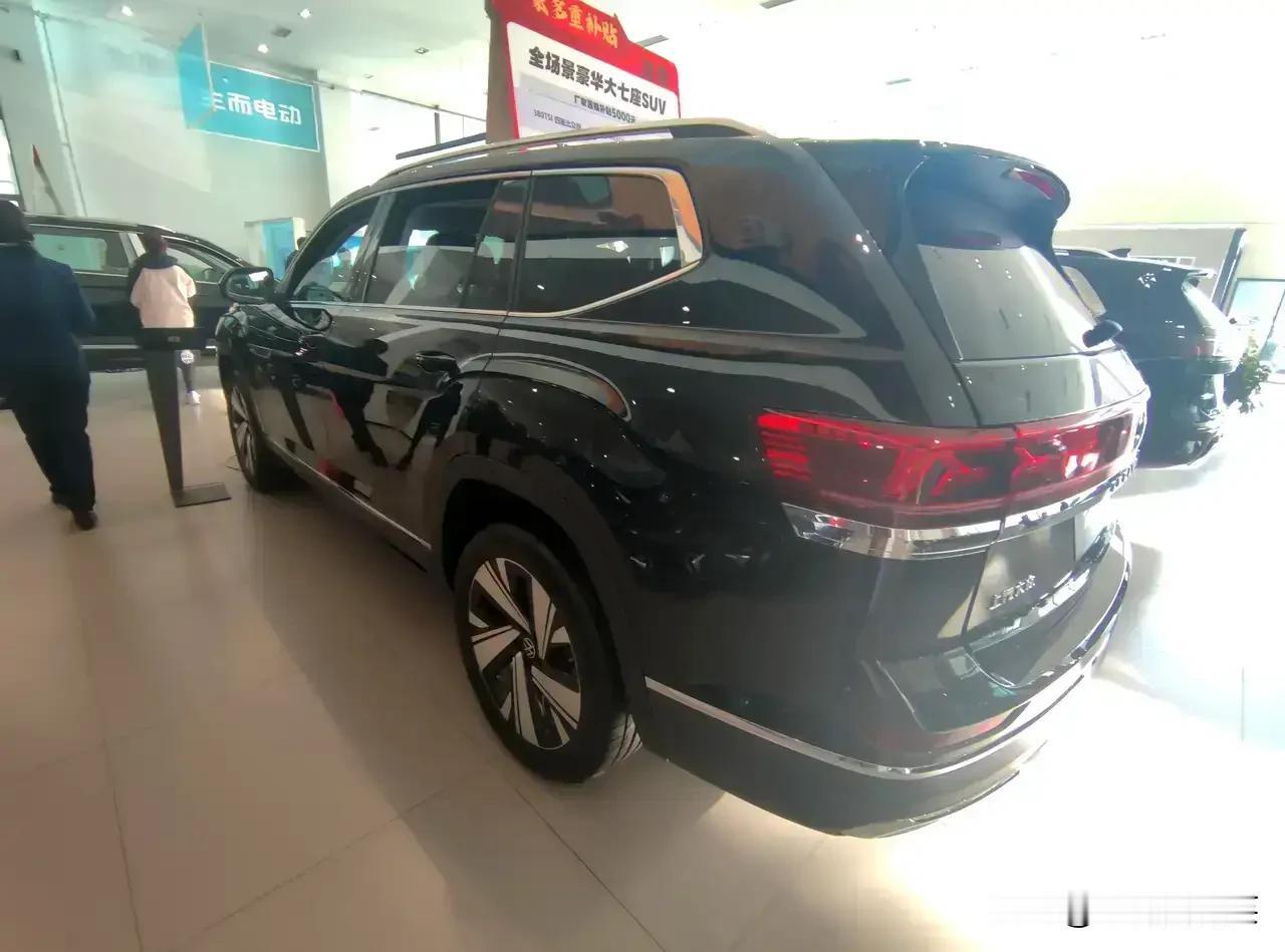 试驾途昂 Pro 2026 款：智能好用不花哨，悬挂稳，架构扎实
昨晚刚把试驾车