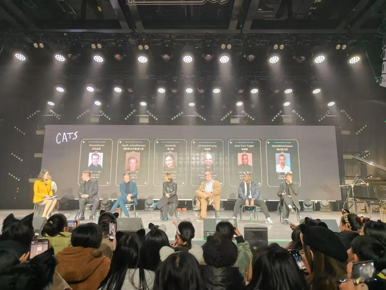 风靡全球🌍！
果然，经典是经得起时间考验的
百老汇历史上演出最久的音乐剧《猫》