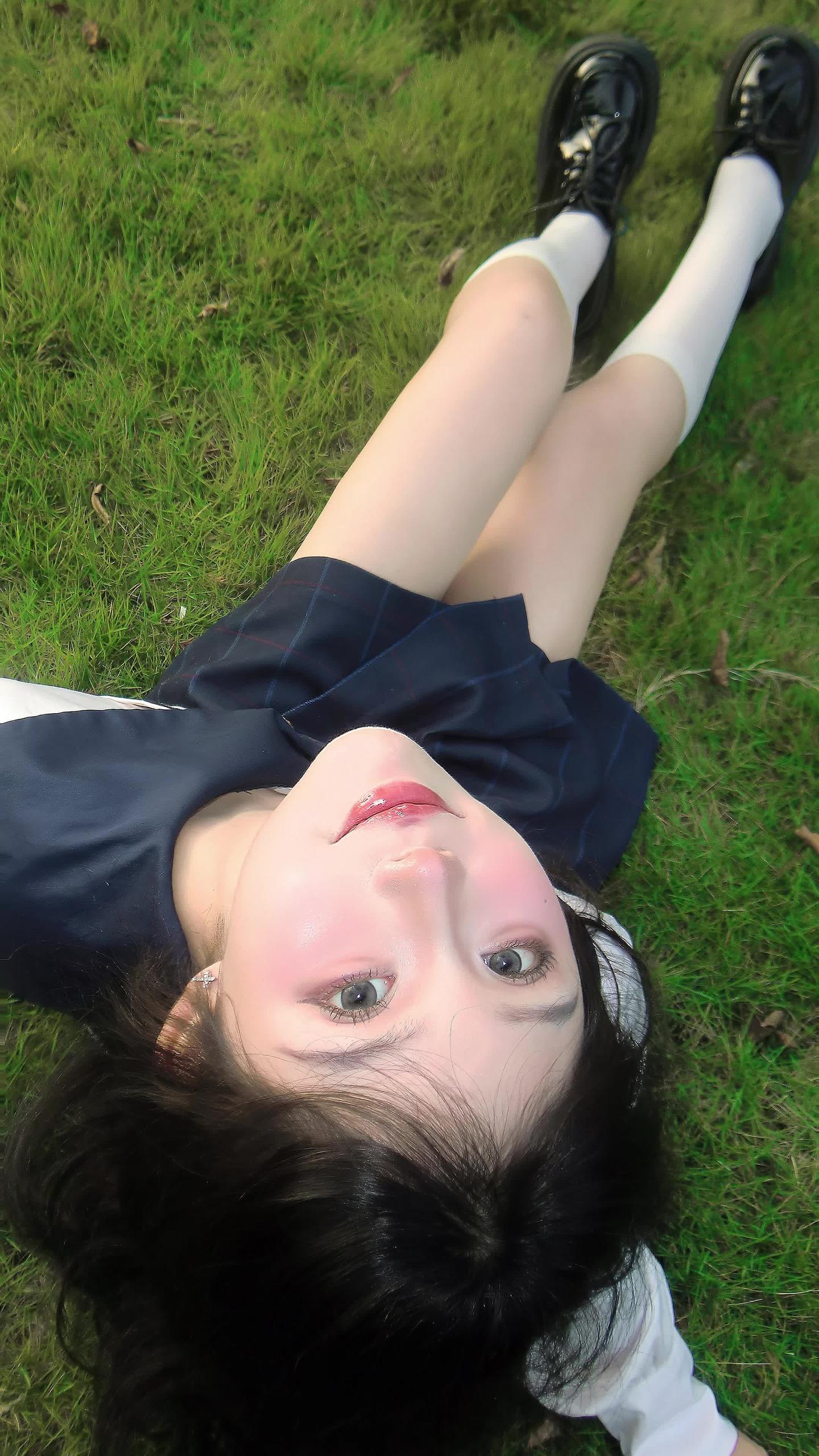 总想要透过你眼睛