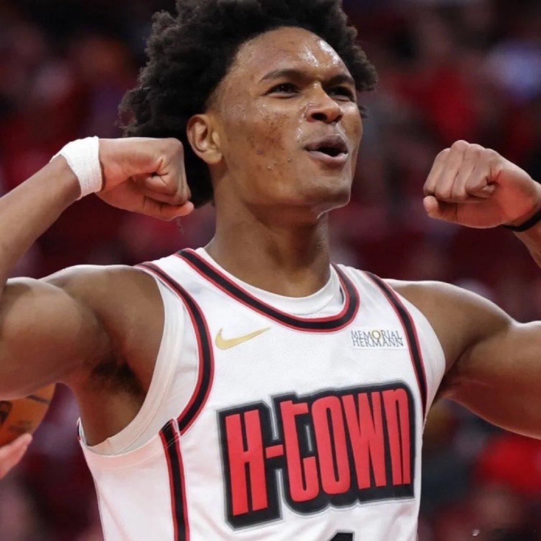 2025-26季后赛至今 净效率值最佳排名（出战100＋分钟）：👀1. 阿门·