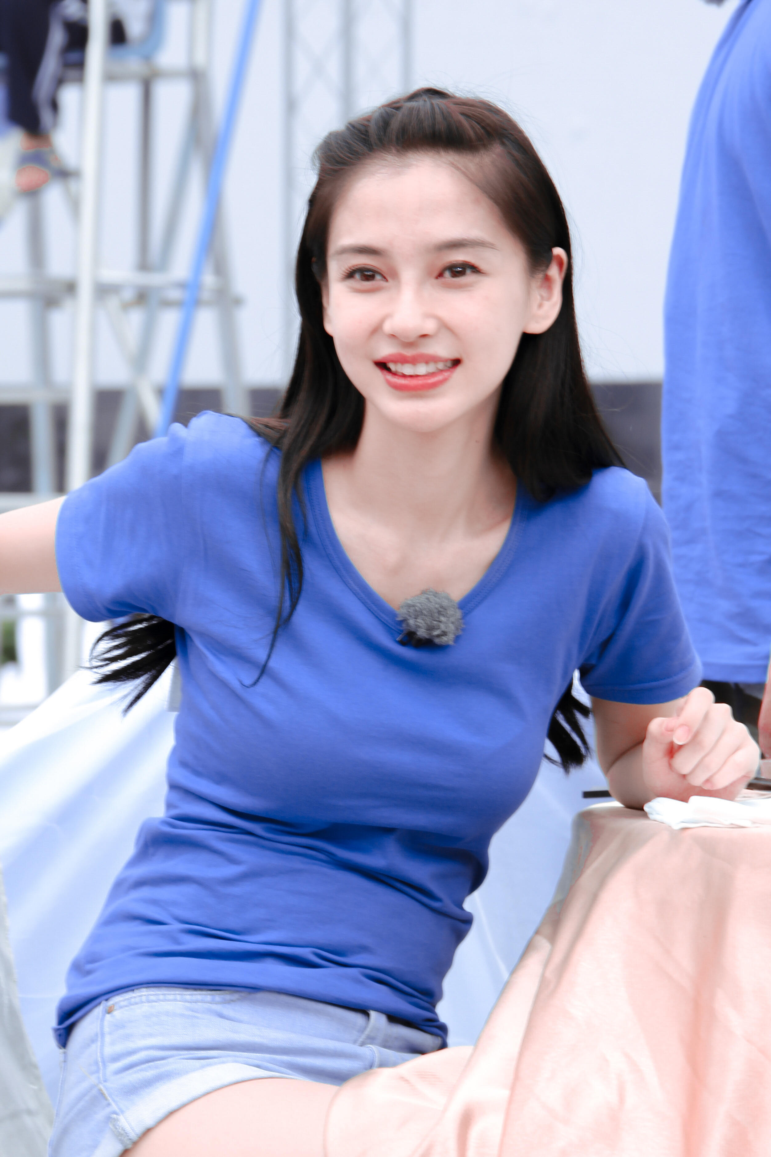 杨颖这个身材应该还没离婚吧 