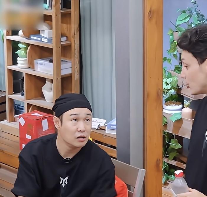 小沈阳不像来披荆斩棘的，像是来开餐厅的。一点小沈阳训练的镜头都没有，一直在做饭。