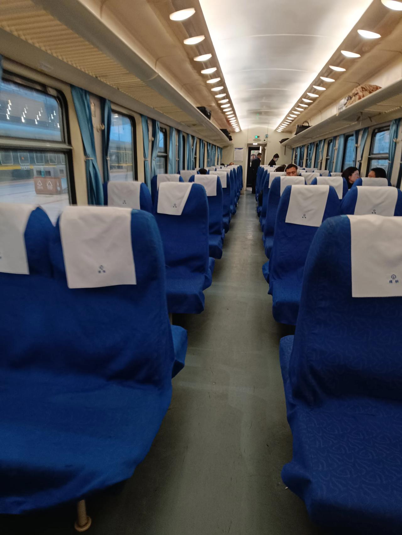 跑了几百公里去见聊了二十多天的女网友，这到了地方联系不上了，删除了，说话也不搭理