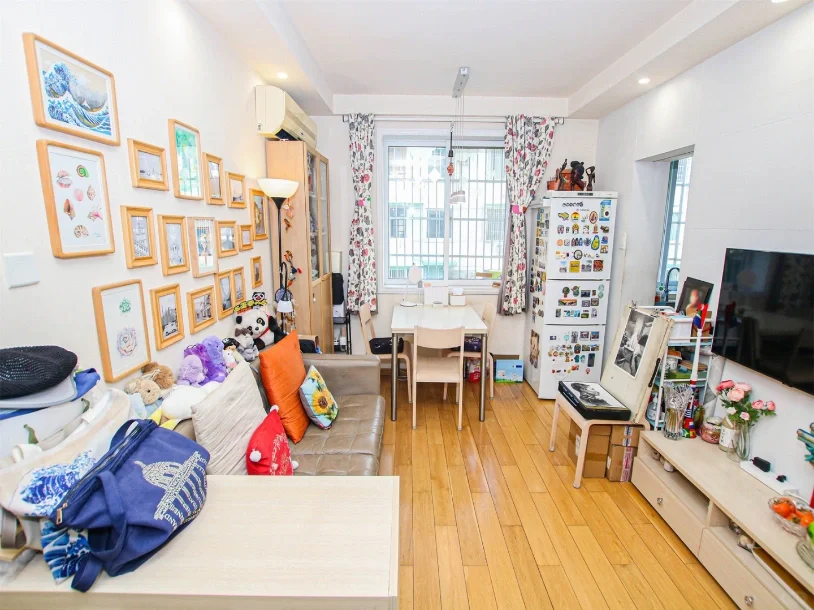 文三街，当年10+没出，现在5万出头