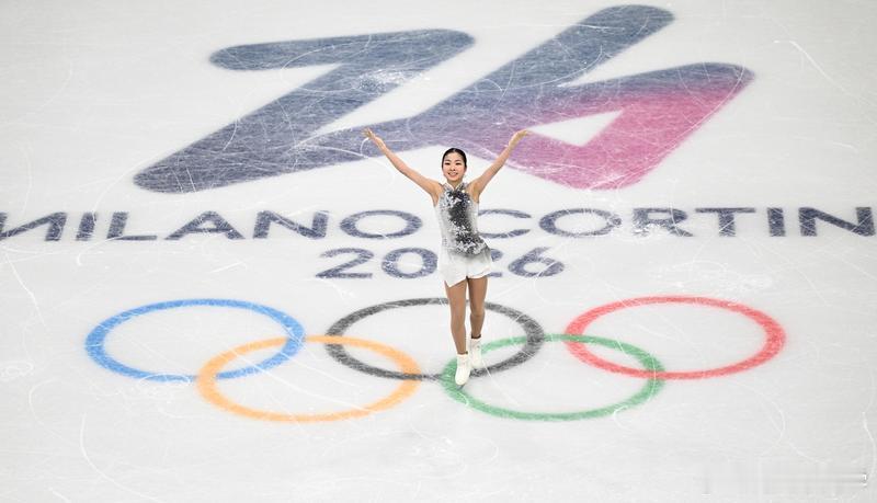 任洪国于2025年1月出任中国花样滑冰协会主席。他用“观念过时”来形容当前部分训