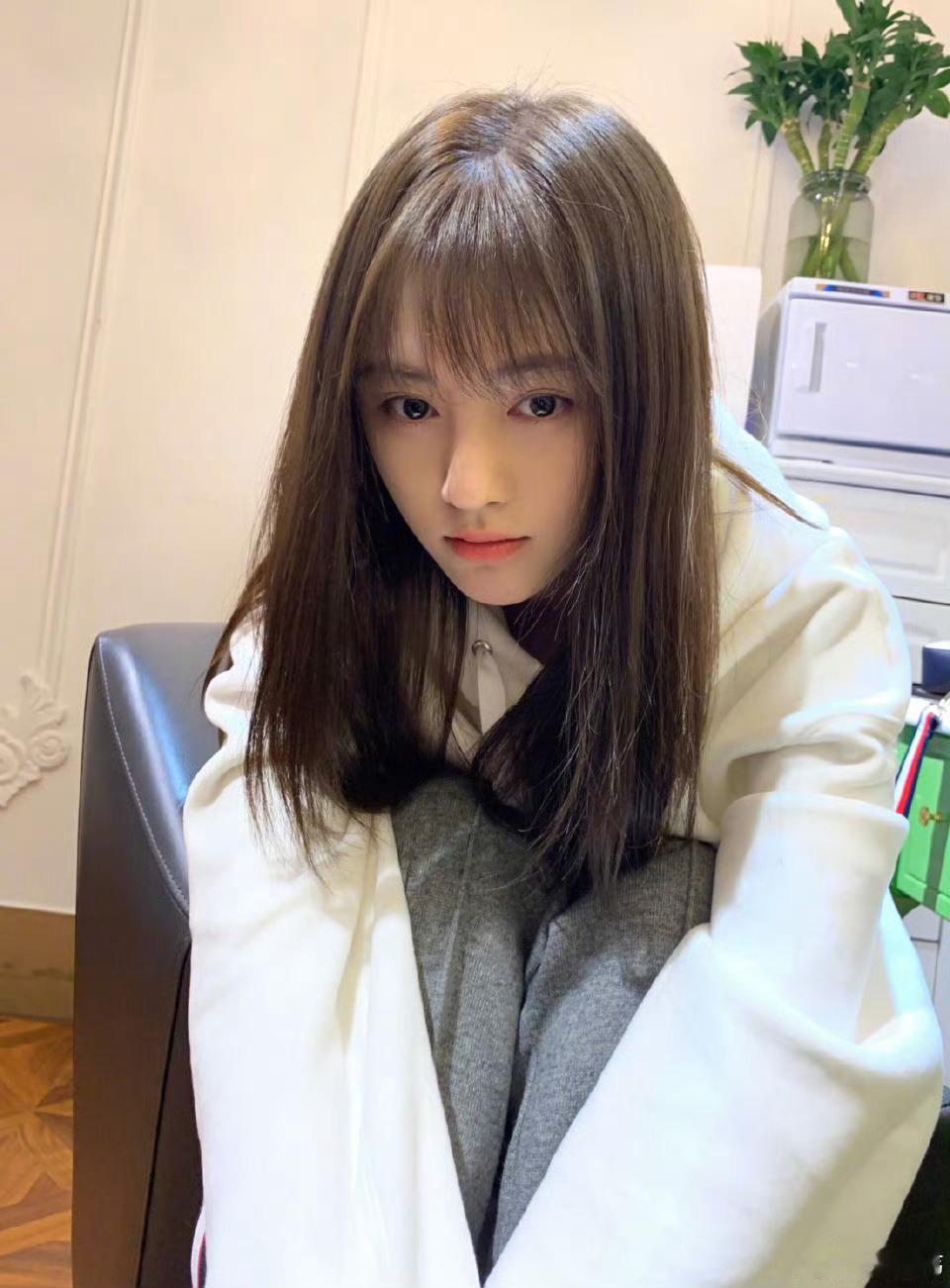 鞠婧祎  jjy鞠婧祎万花世界 jjy鞠婧祎苏绿夏 𝙎𝙩𝙖𝙧𝙩 𝙬?