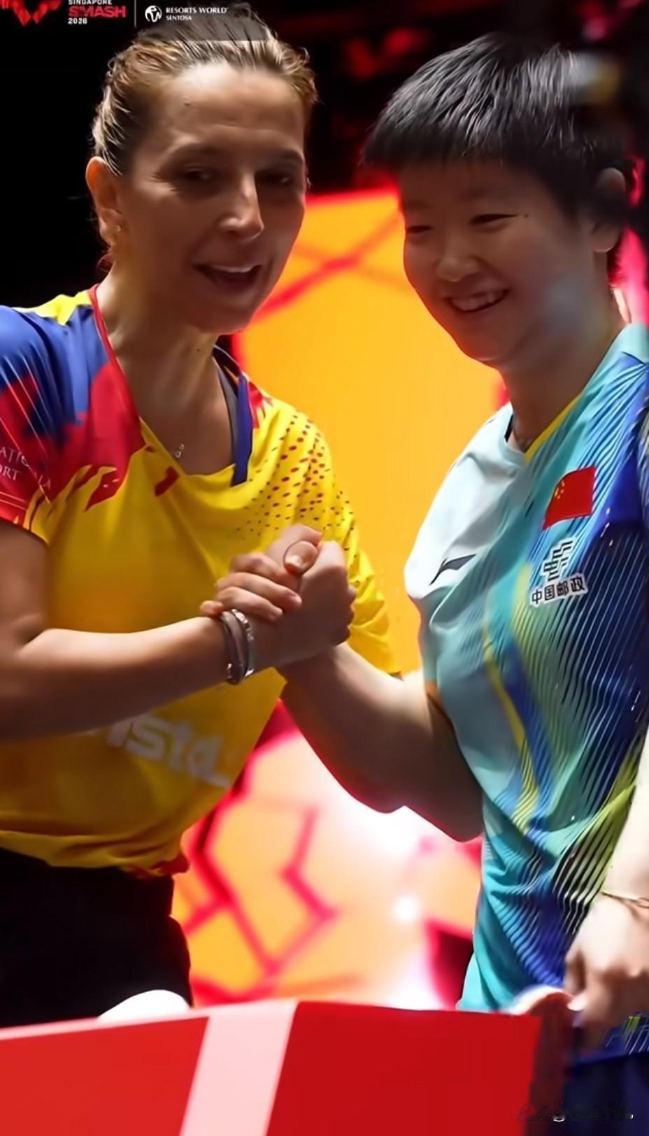 这是一场彼此尊重的比赛
孙颖莎3-1战胜萨马拉
赛场上萨马拉因抛球高度被罚分，数