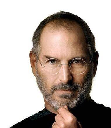 乔布斯是苹果的灵魂缔造者，他为苹果带来的远不止是一系列产品，而是一整套关于创新、