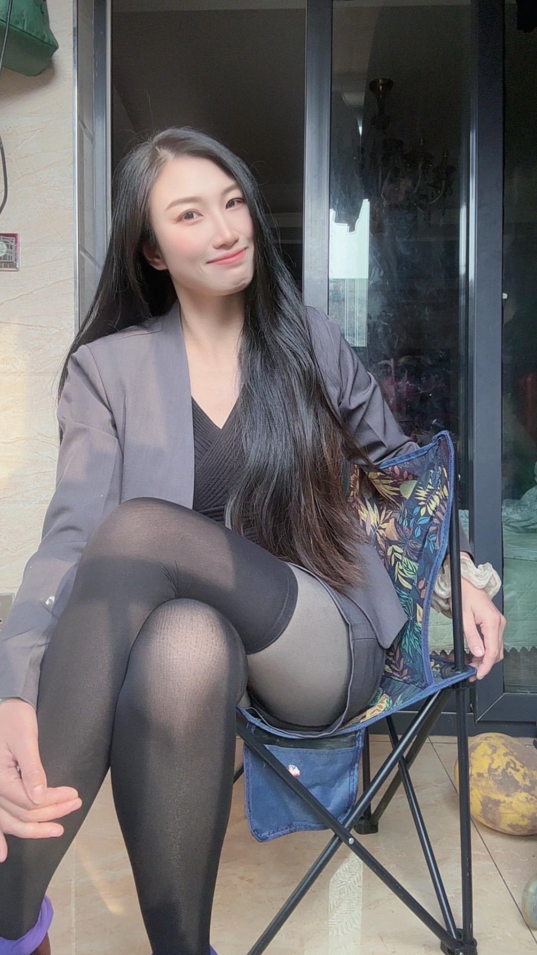 情人我来了，不知你肯不肯穿搭御姐女人味微胖女人旺夫女人 @DOU+小助手 @DO